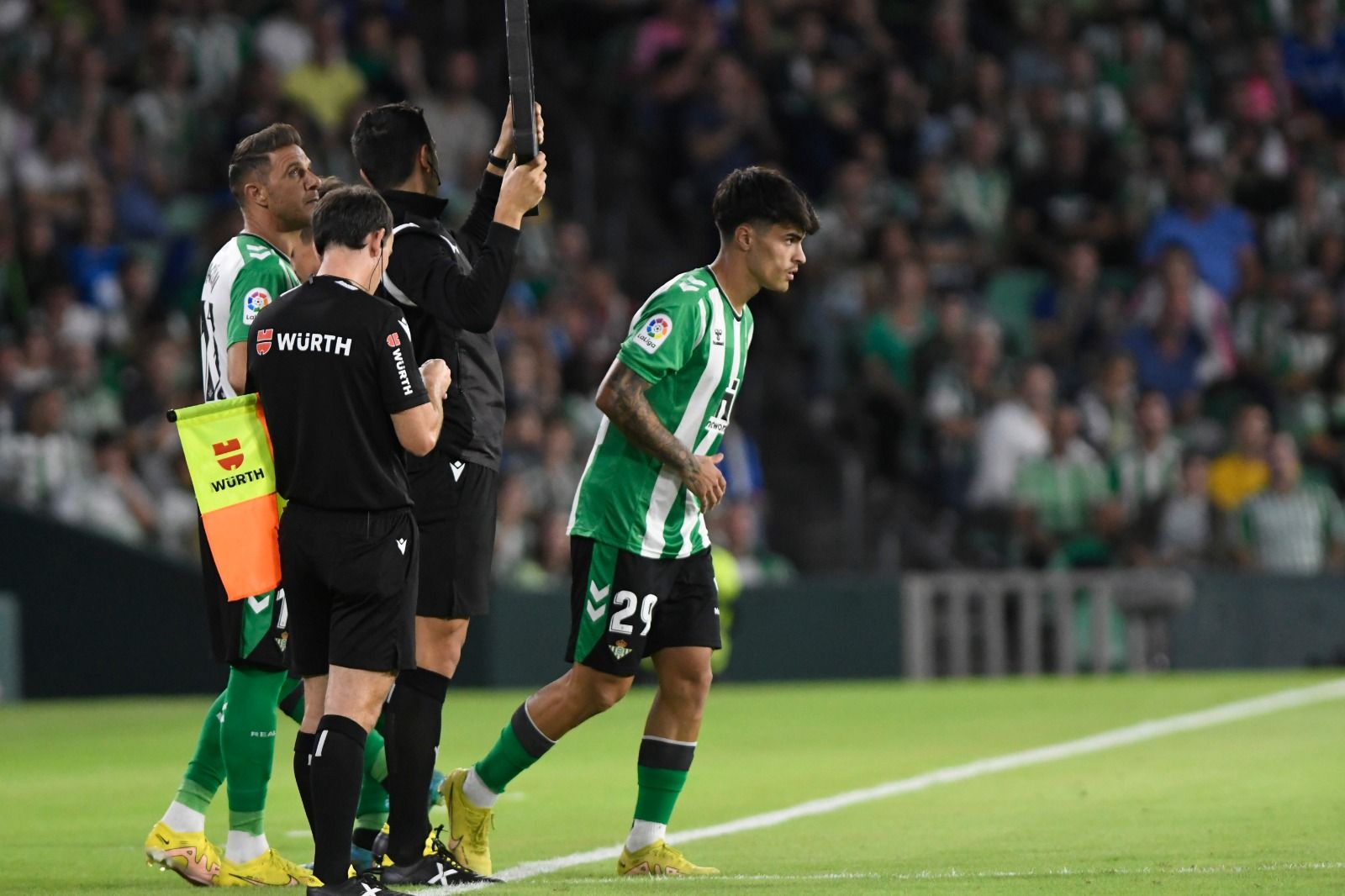 Juan Cruz, en el Betis - Almería.
