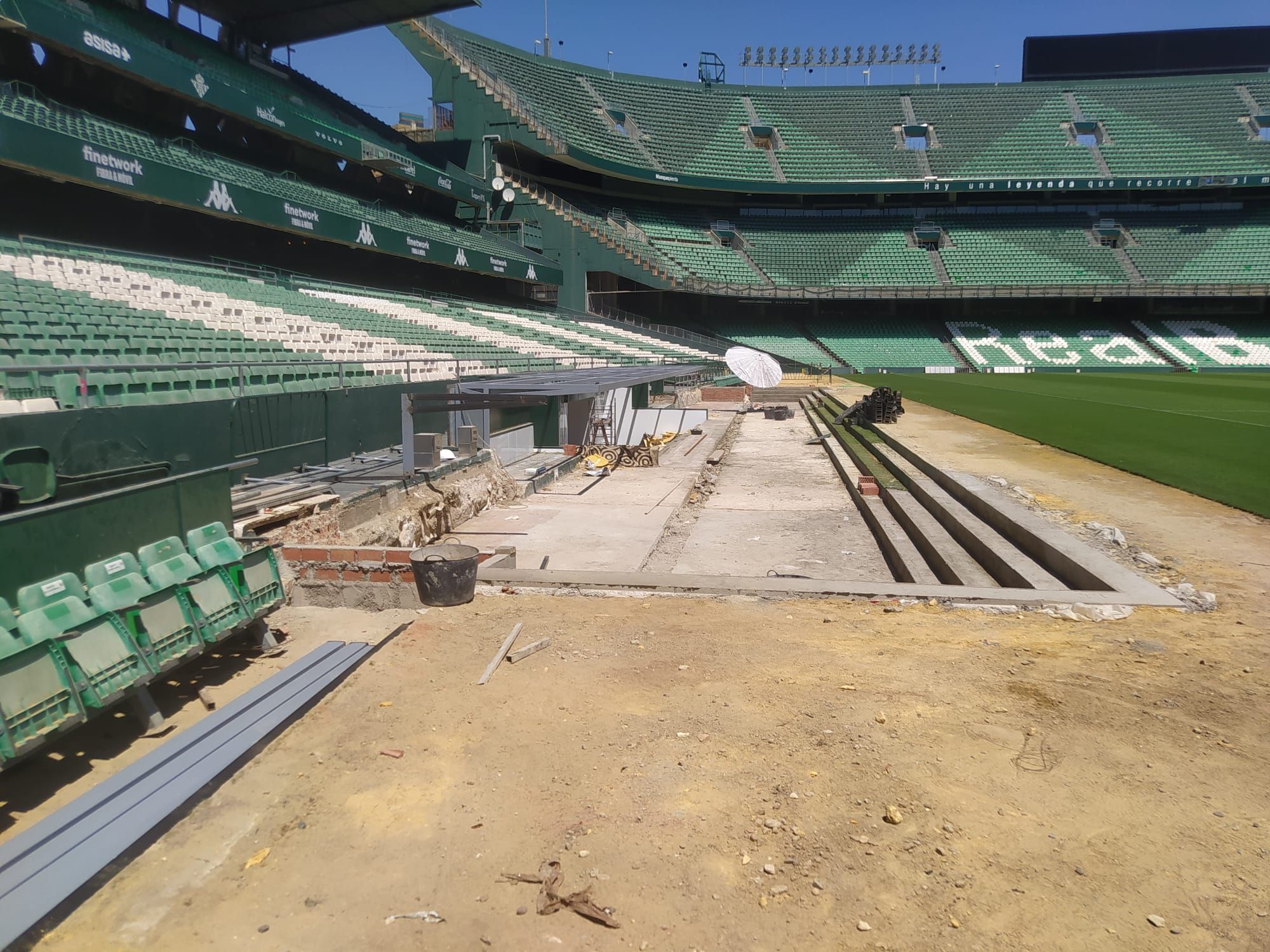  Las obras de los banquillos del Benito Villamarín
