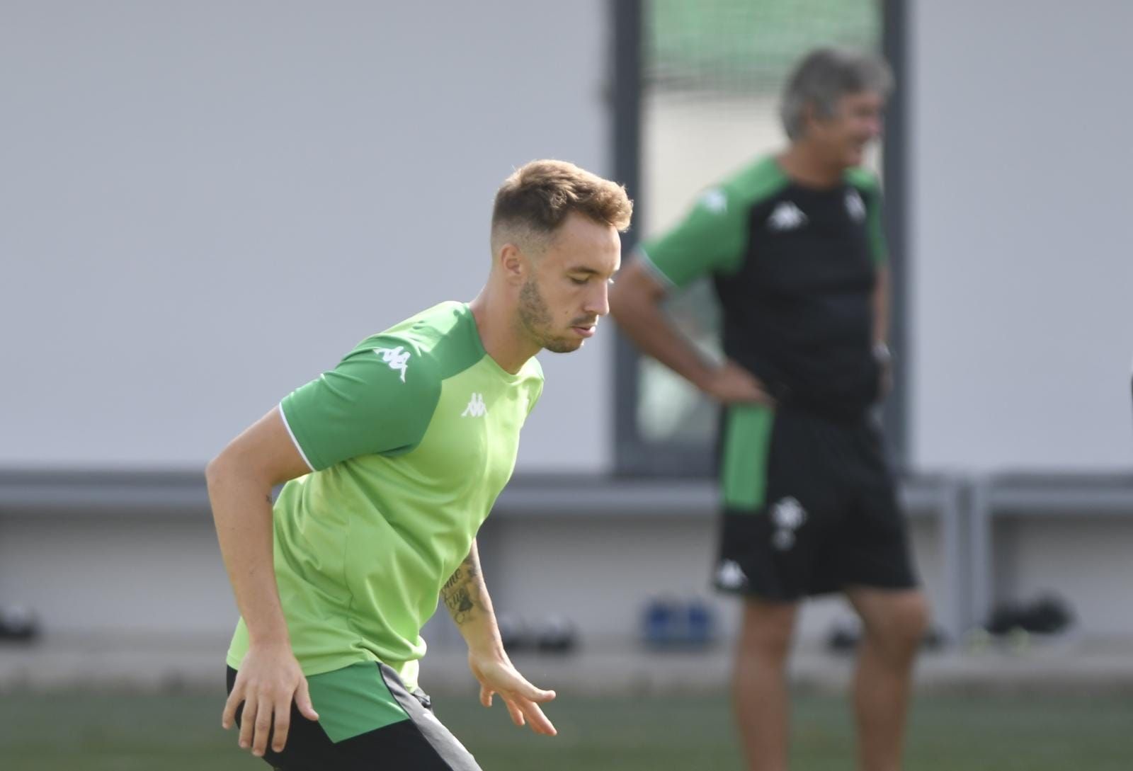 Loren, en un entrenamiento del Betis.