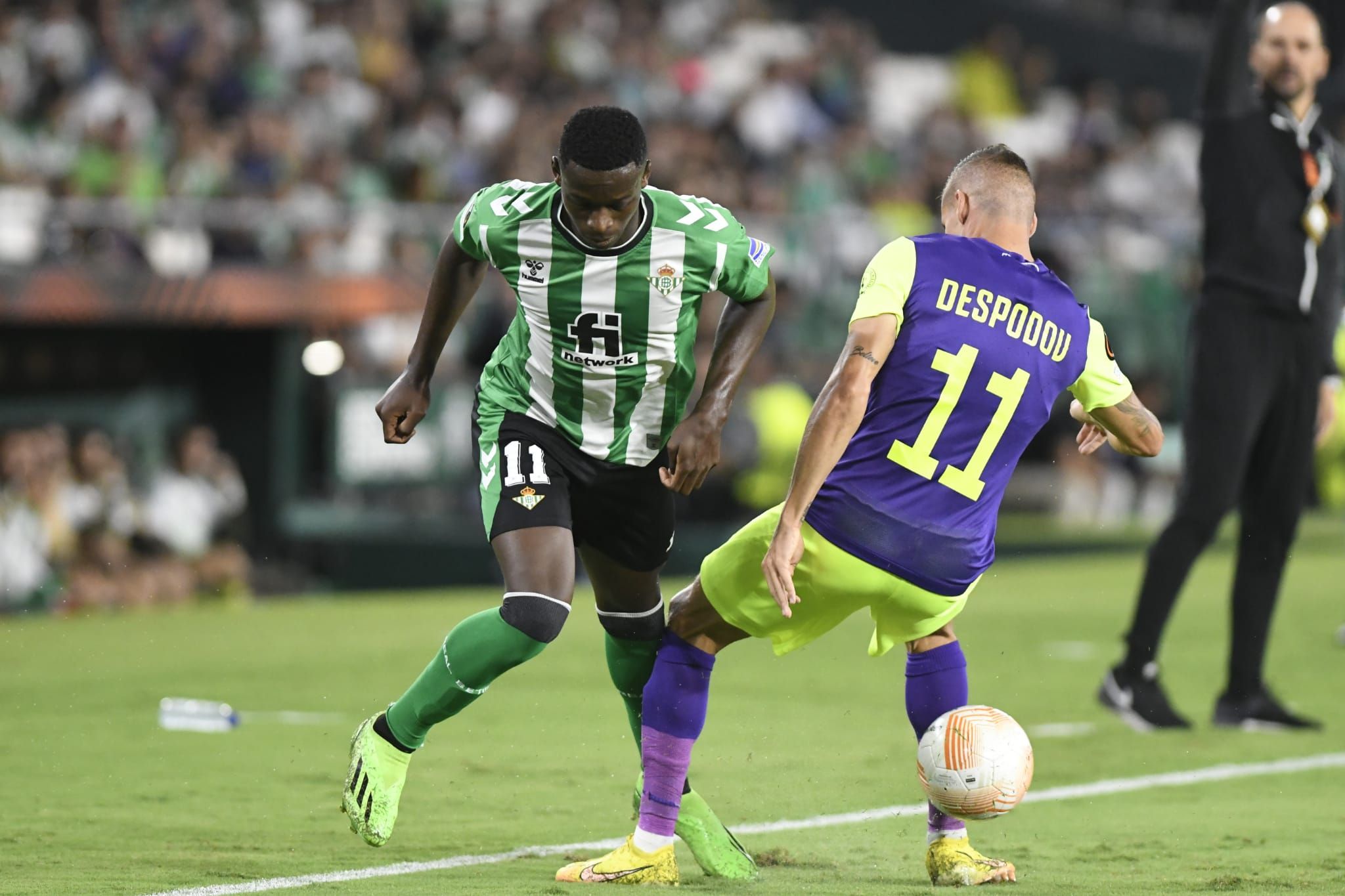  Luiz Henrique desborda a Despodov, autor del `primer gol del Ludogorets
