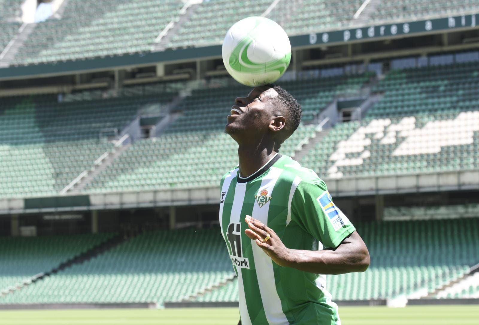  Luiz Henrique, en su presentación con el Betis.
