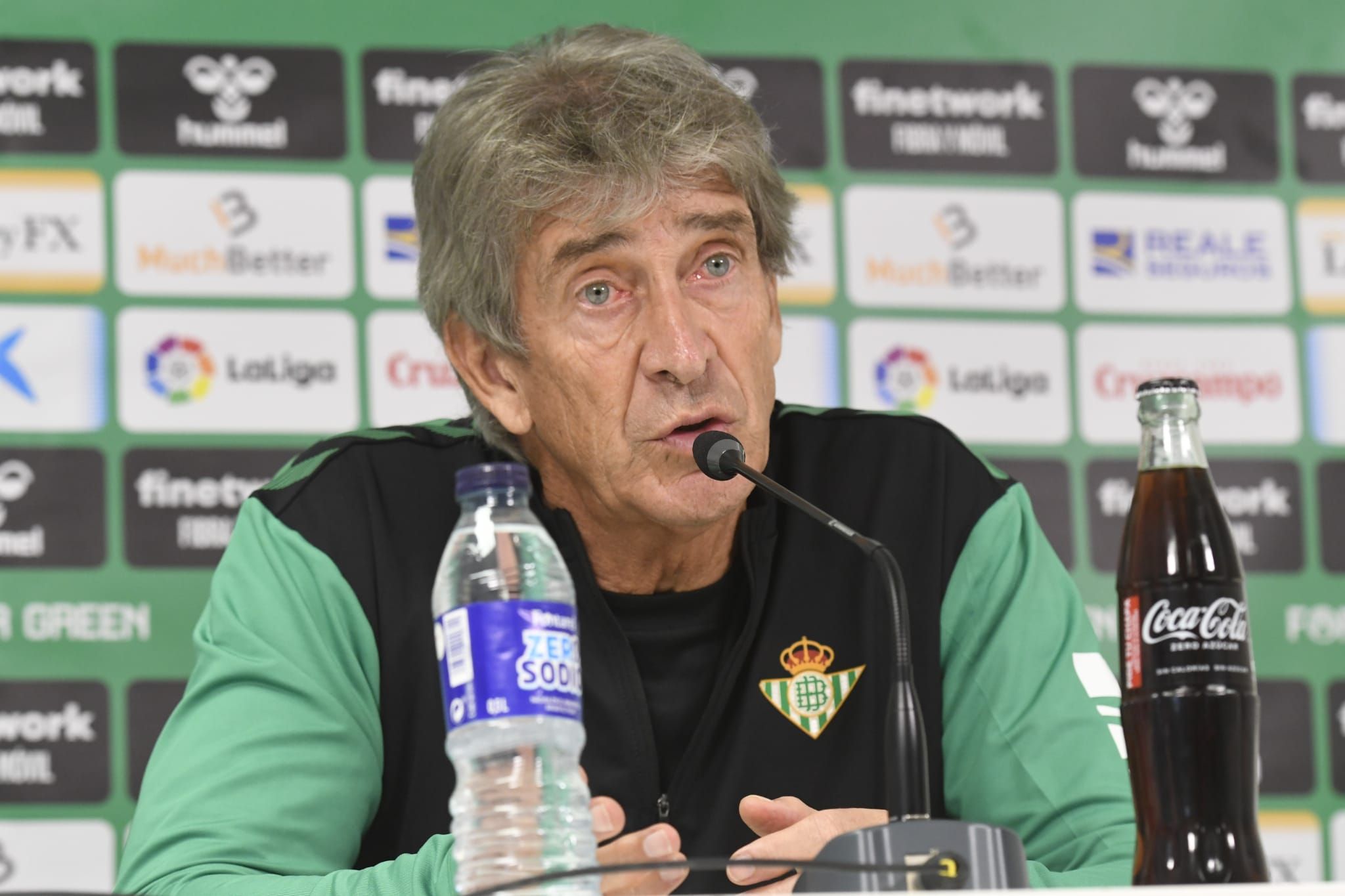  Manuel Pellegrini, en sala de prensa