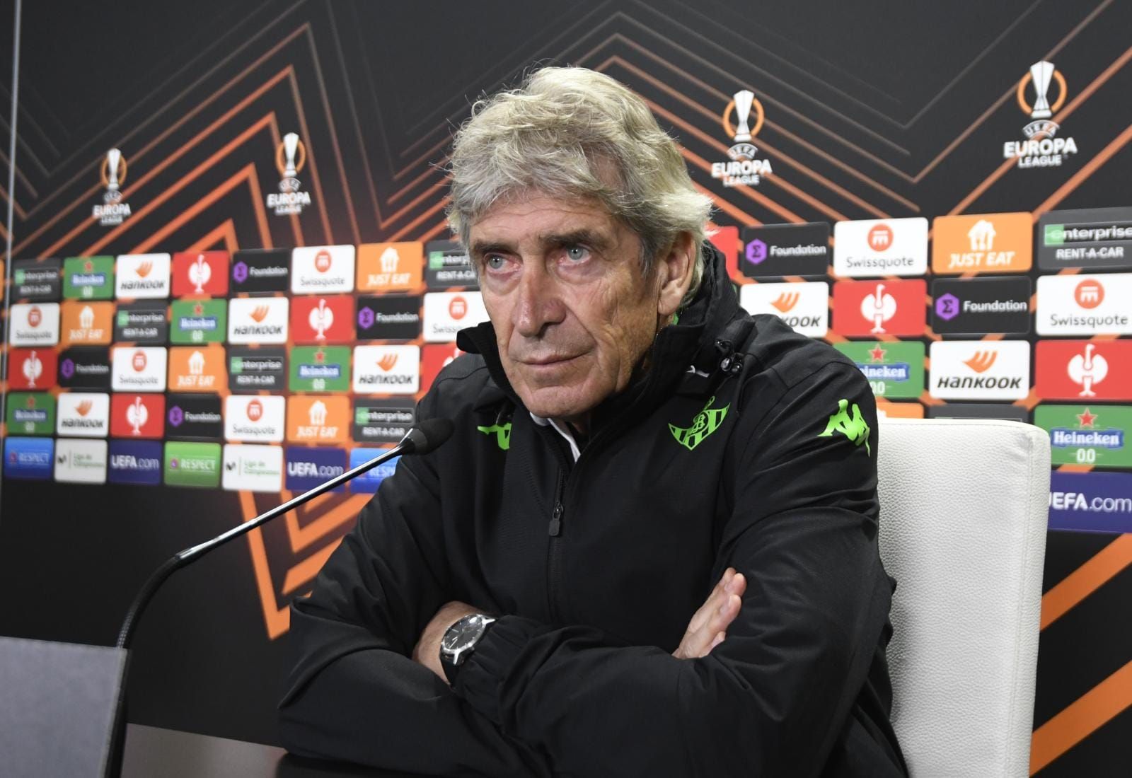  Manuel Pellegrini en sala de prensa