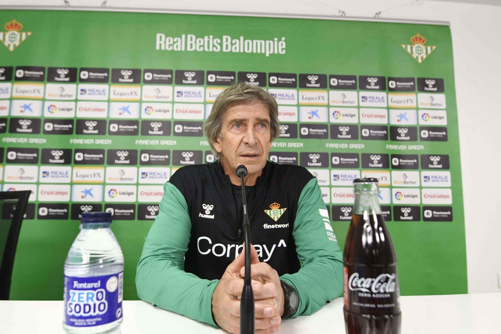  Manuel Pellegrini,en sala de prensa