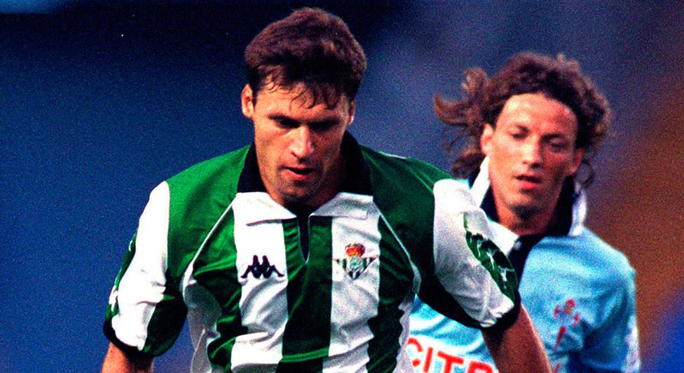  Luis Márquez, en un partido con el Betis ante el Celta.