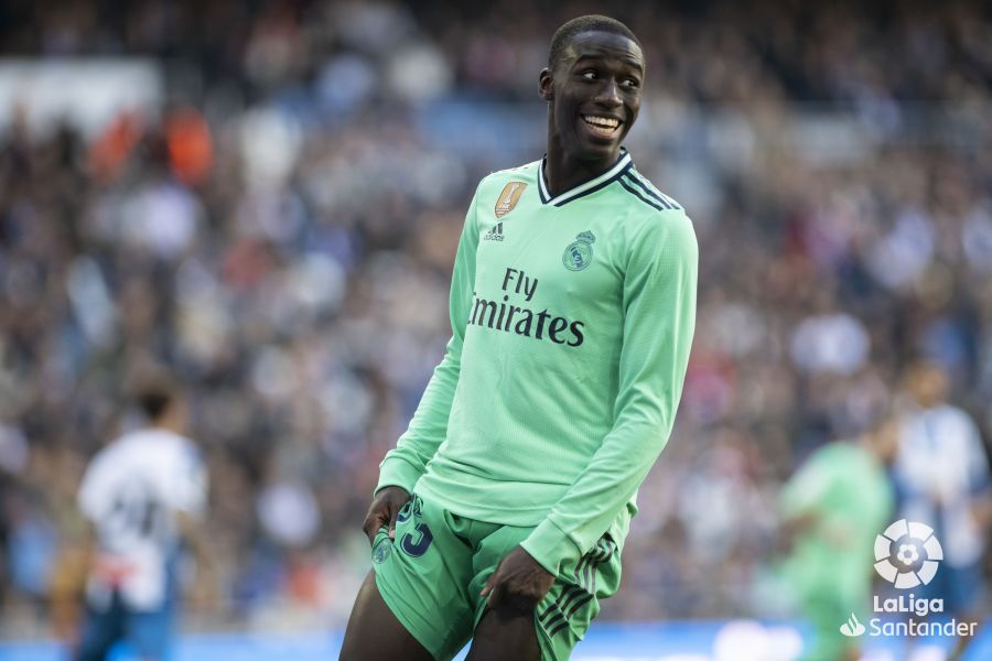  Mendy, durante el Real Madrid-Espanyol, nueva baja de Zidane.