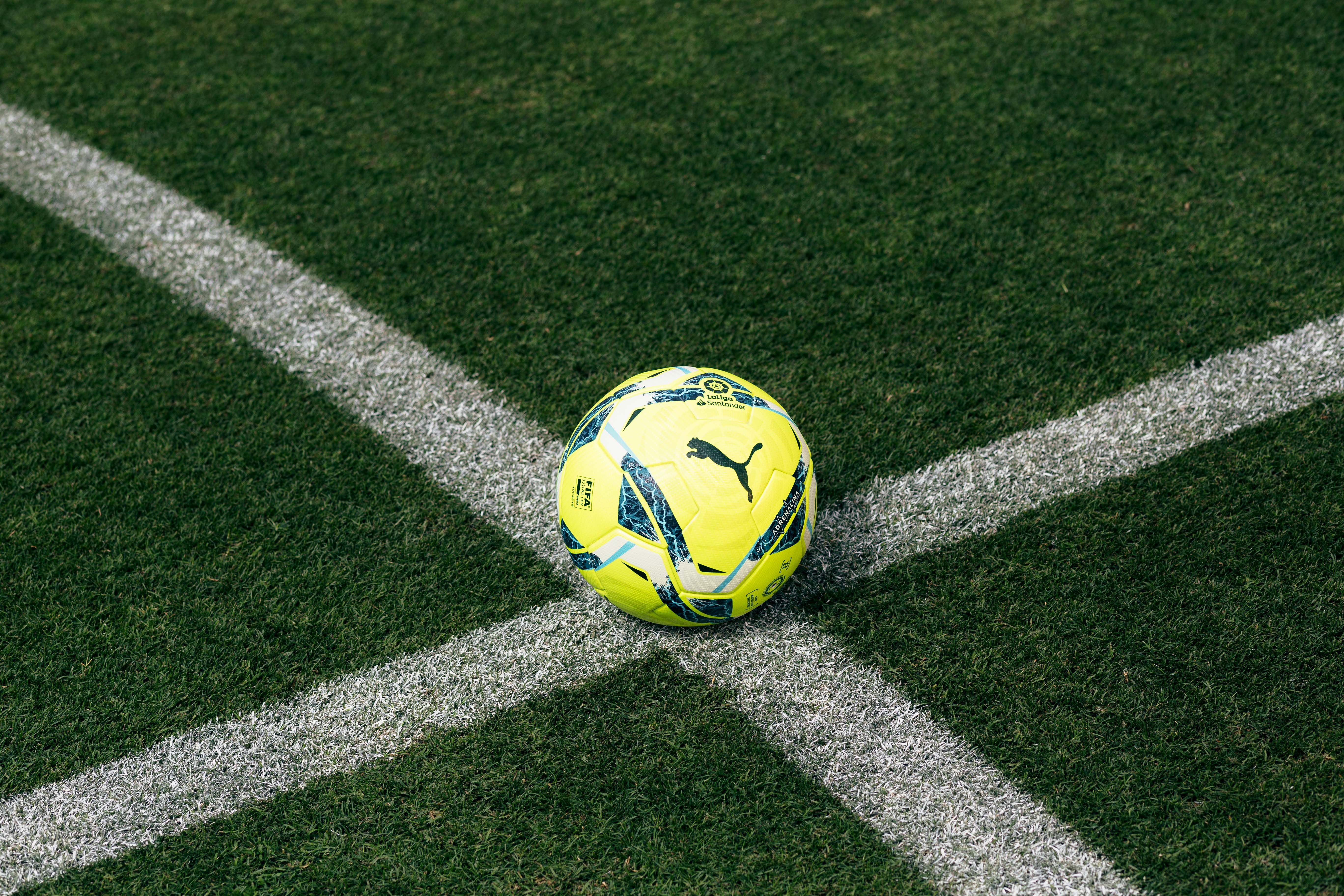 Los nuevos balones de LaLiga Santander, de Puma.