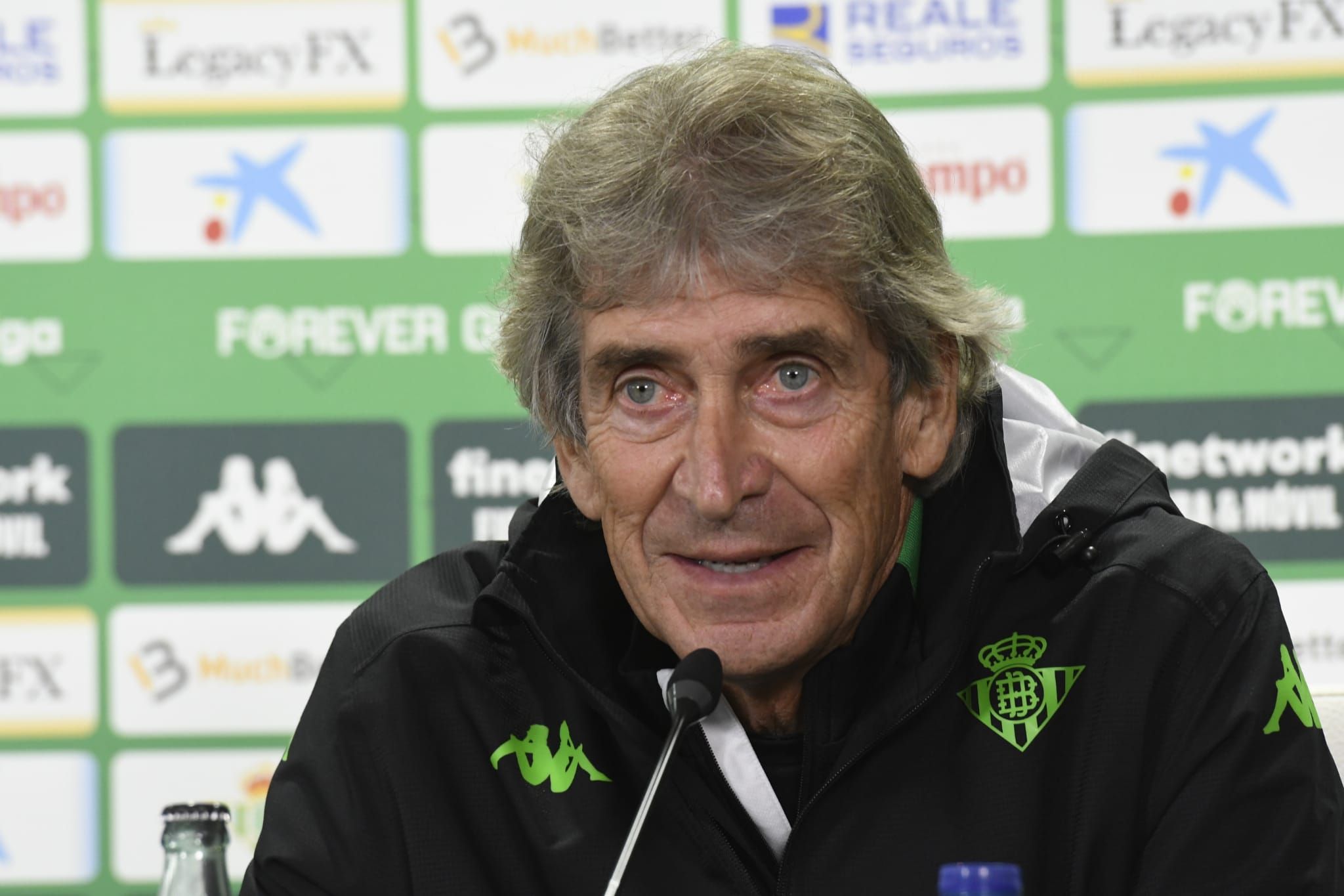  Pellegrini en la rueda de prensa