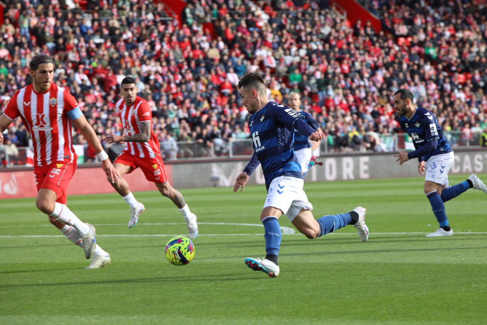  Rodri Sánchez, de los mejores del Betis ante el Almería (Cordon Press).