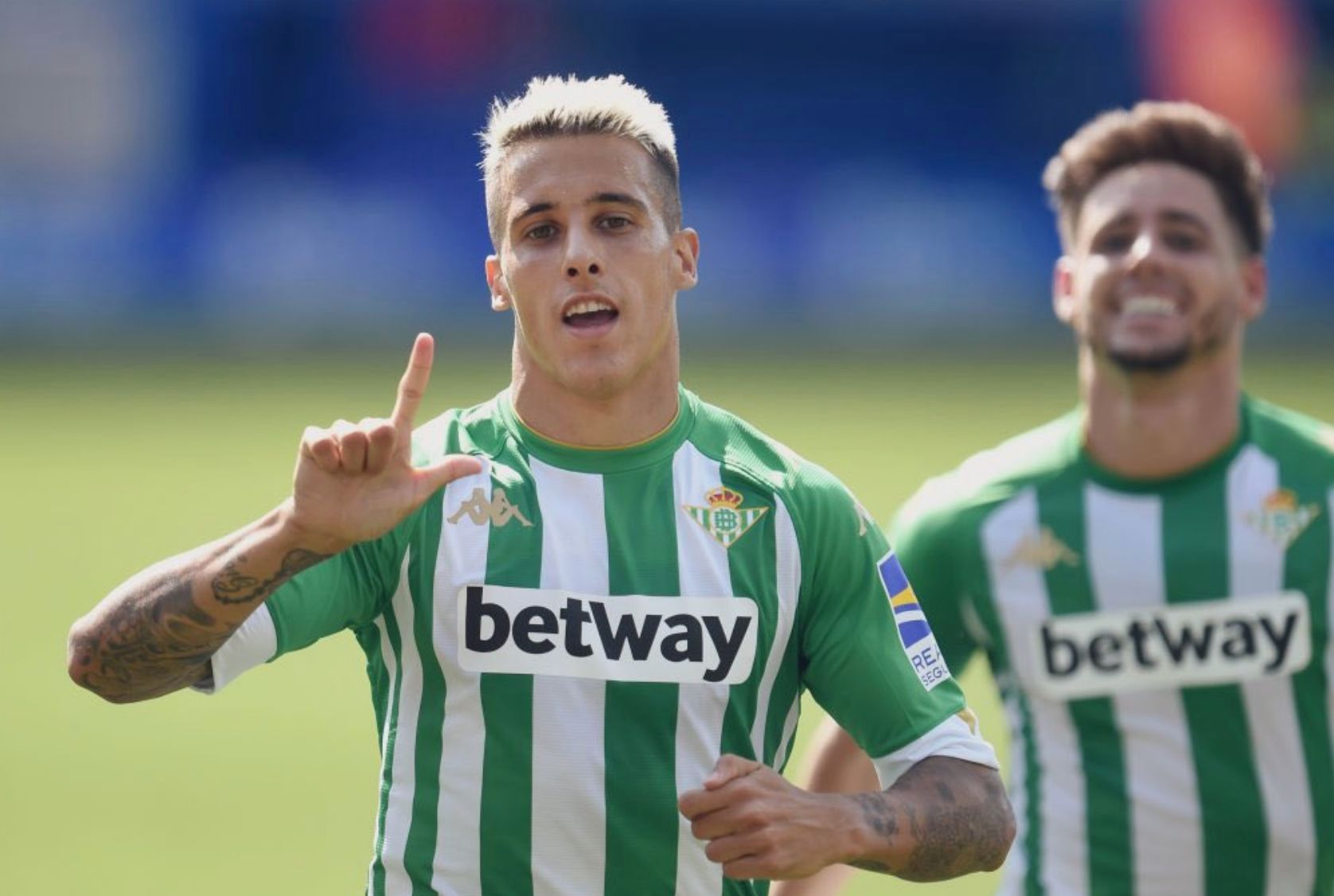  Tello celebra su gol ante el Deportivo Alavés.