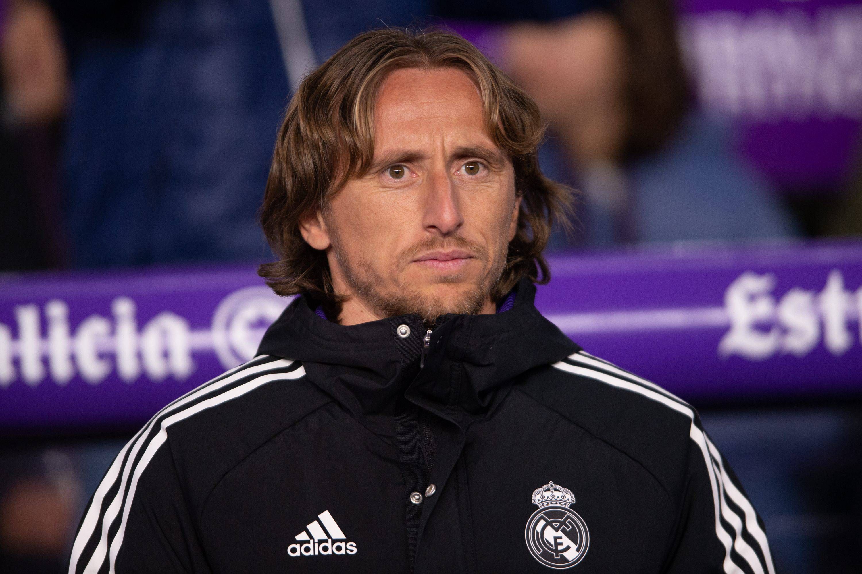  Luka Modric, en el banquillo durante el Valladolid-Real Madrid.
