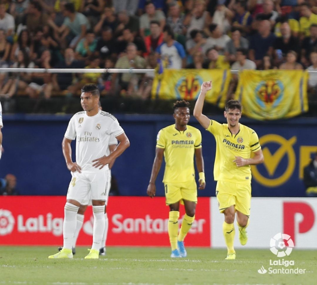  Casemiro se lamenta durante el Villarreal-Real Madrid.