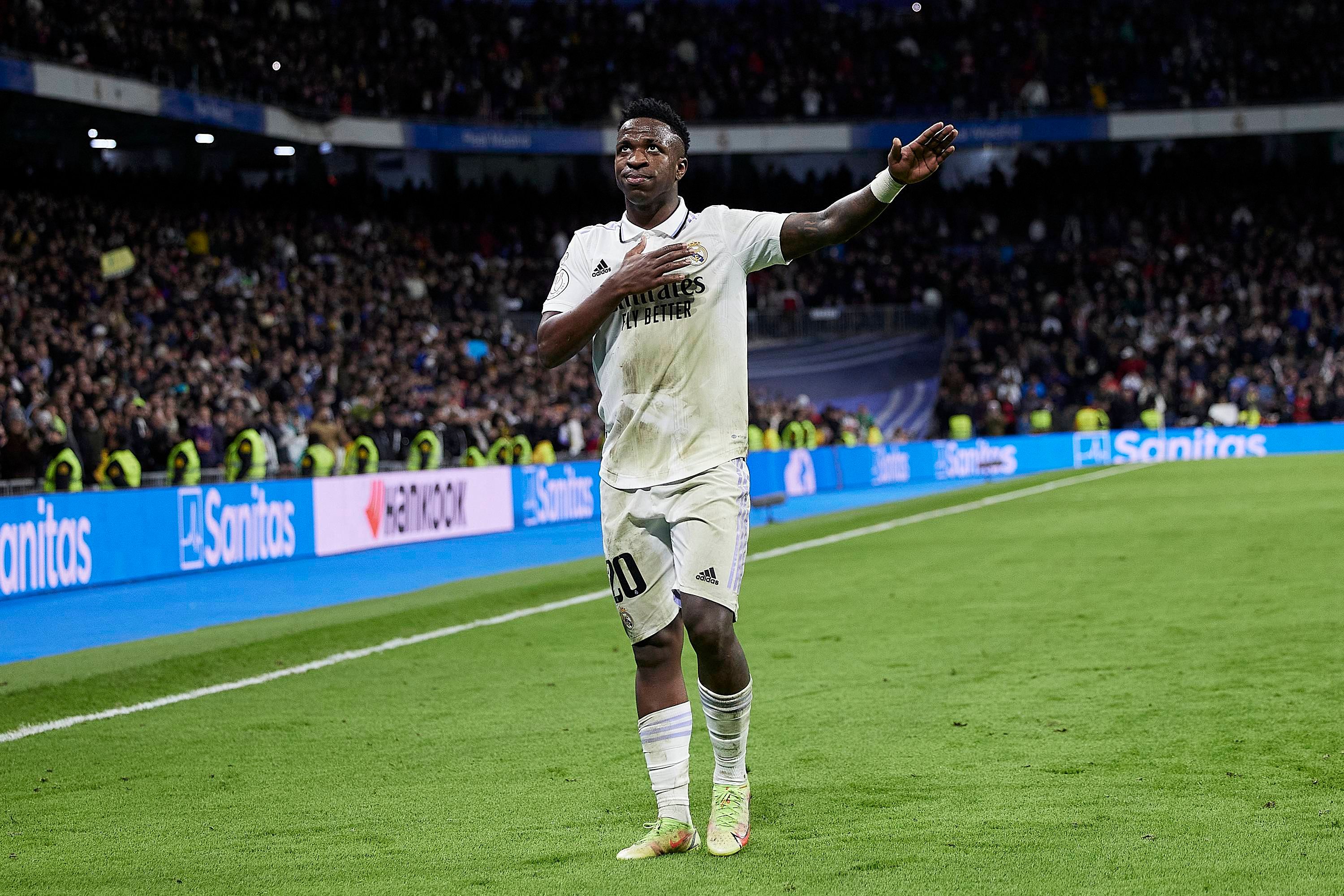  Vinícius celebra su gol en el Real Madrid-Atlético de Copa.