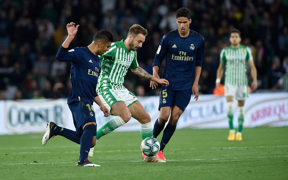  Loren, ante el Real Madrid, en la jornada previa a El Gran Derbi.