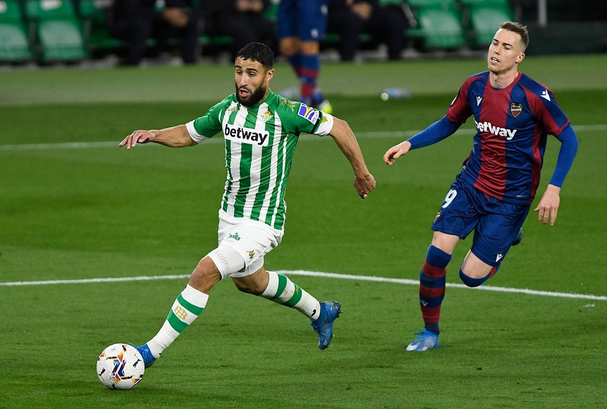  Fekir, en la jugada del gol del Betis.