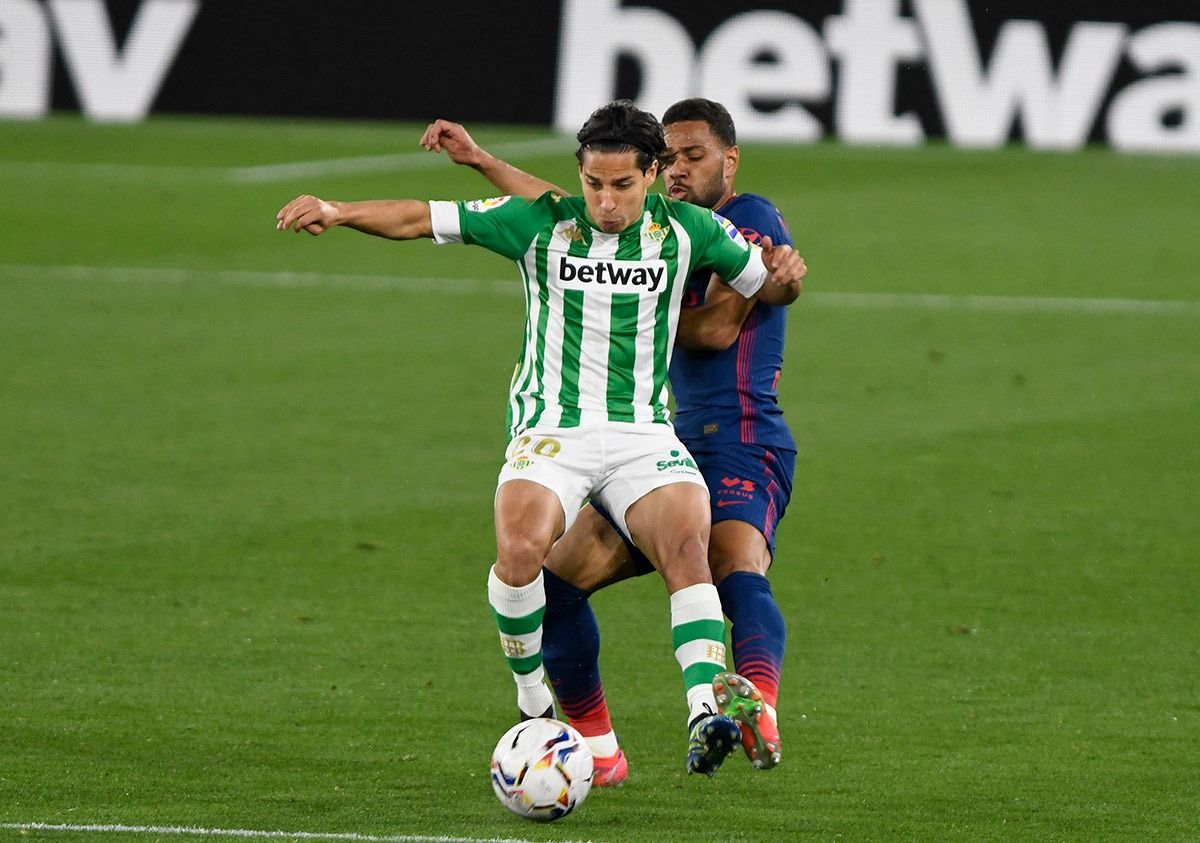  Diego Lainez contra el Atlético.
