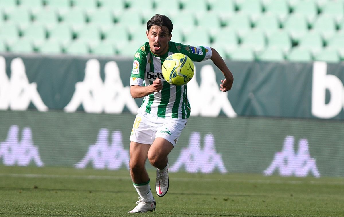  Rodri Sánchez ante el Huesca.