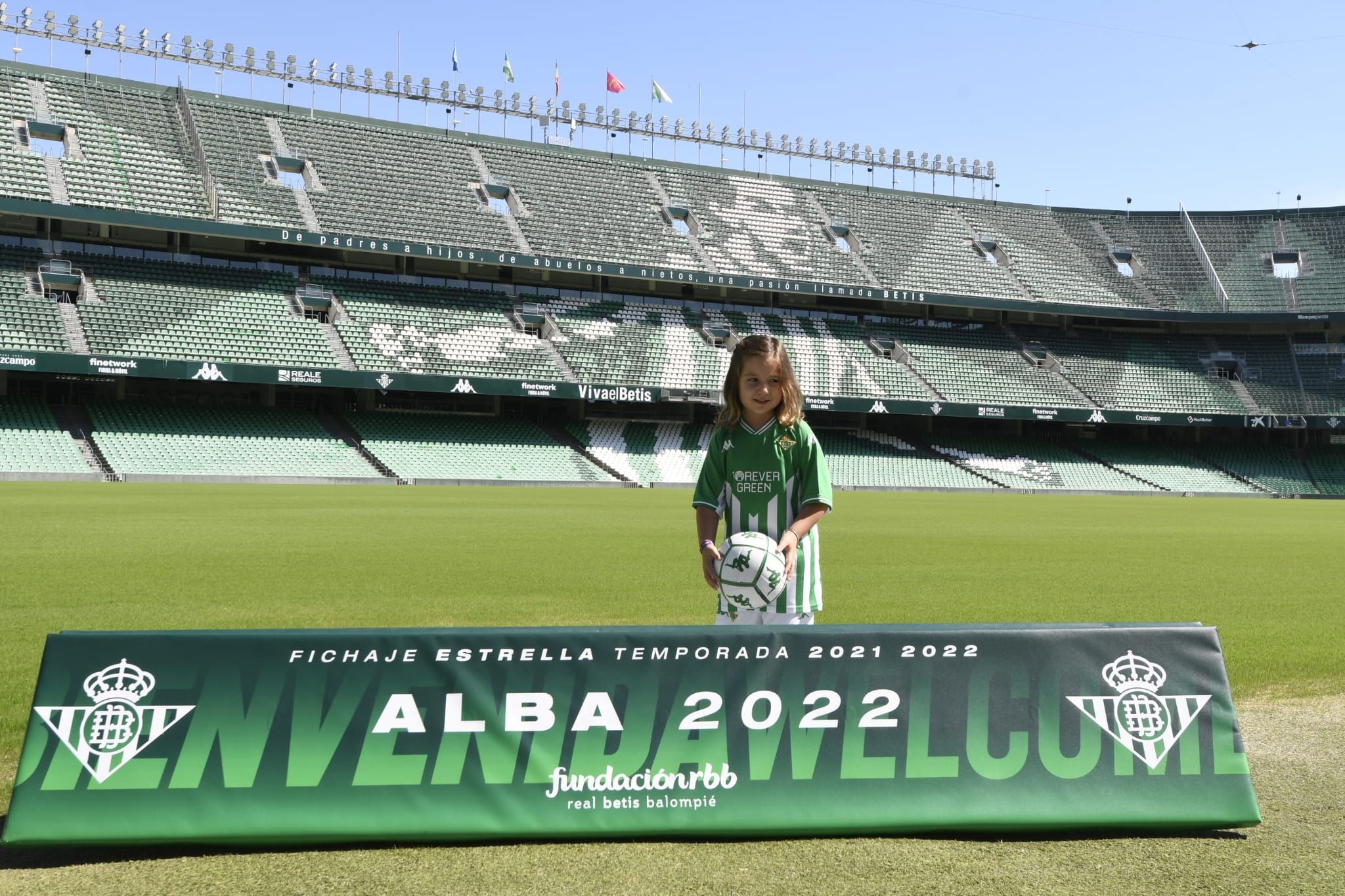  Alba, el Fichaje Estrella del Betis