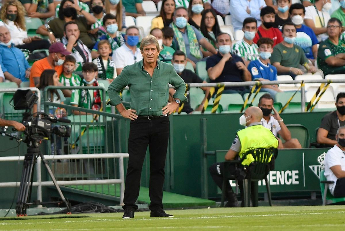  Pellegrini, en el duelo entre Betis y Leverkusen.