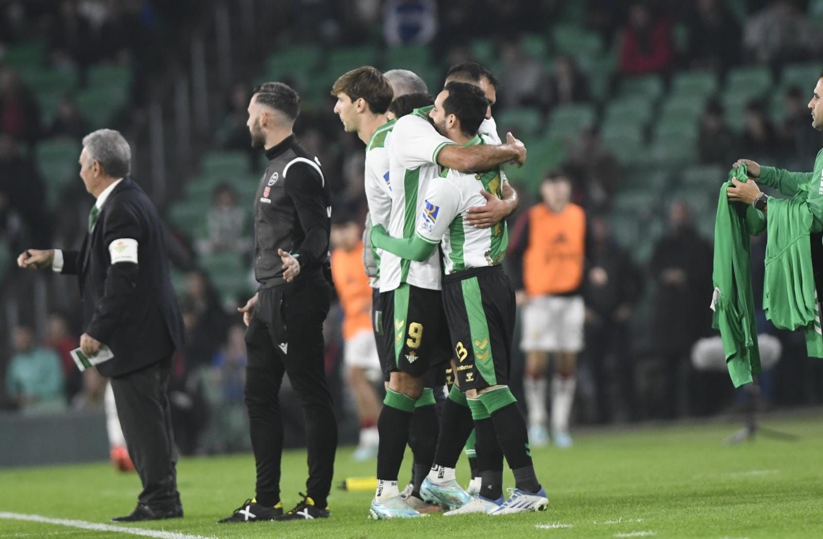 Juanmi sustituye a Borja Iglesias (Foto: Kiko Hurtado).