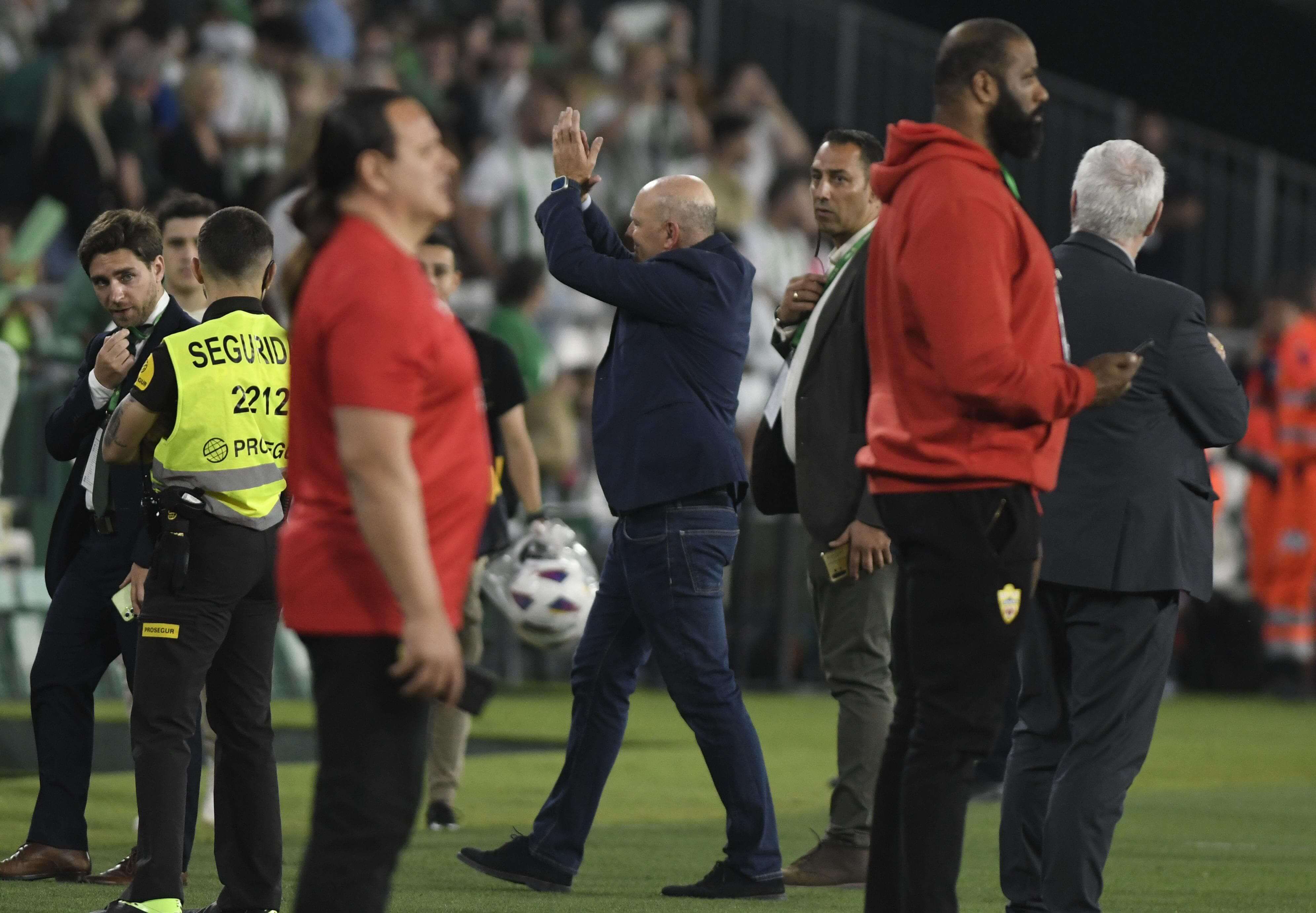  Pepe Mel agradeciendo el cariño a los béticos
