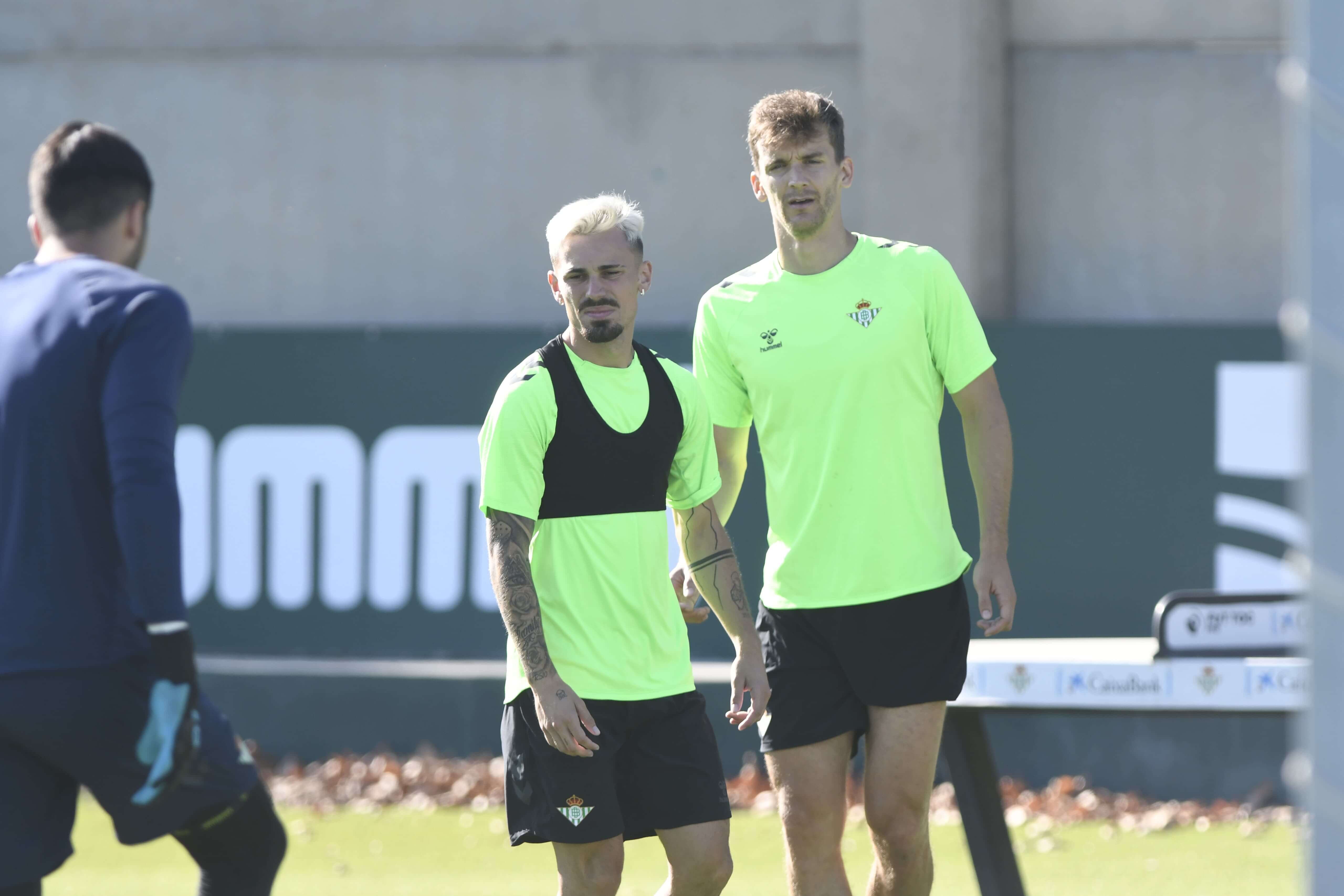 Rodri Sánchez, en el entrenamiento del Betis