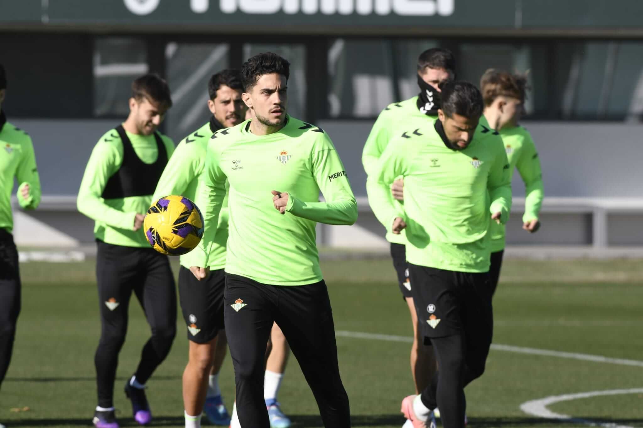  Marc Bartra, en la sesión del viernes.