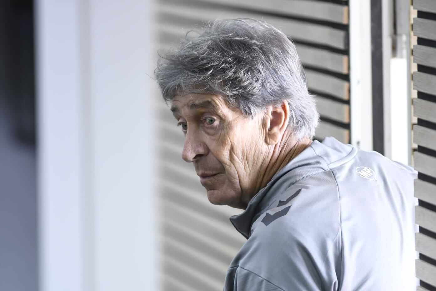  Manuel Pellegrini, en sala de prensa