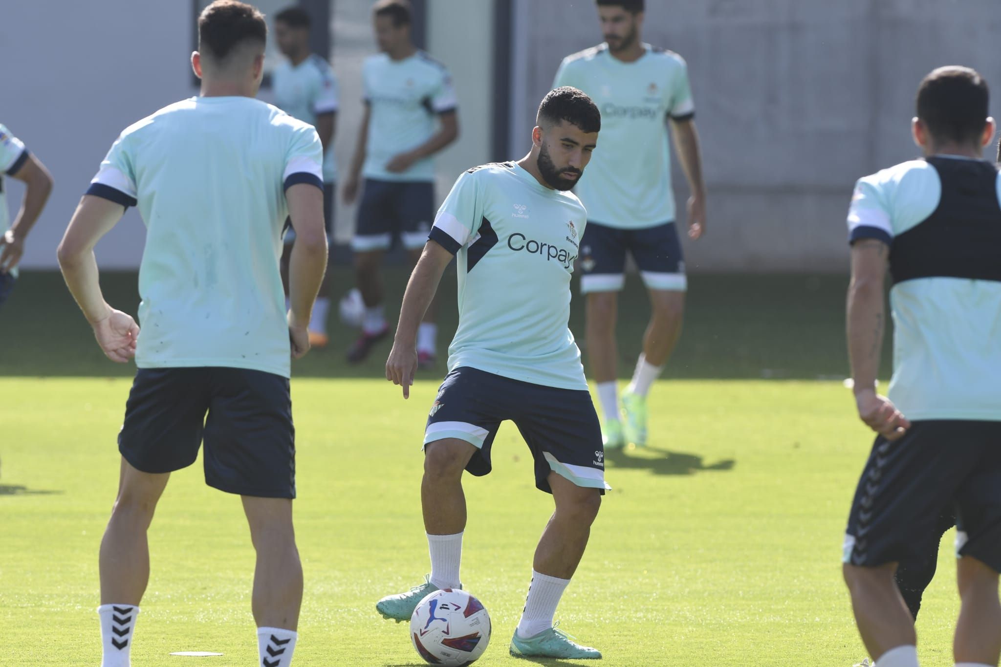 Yassin Fekir, en el entrenamiento