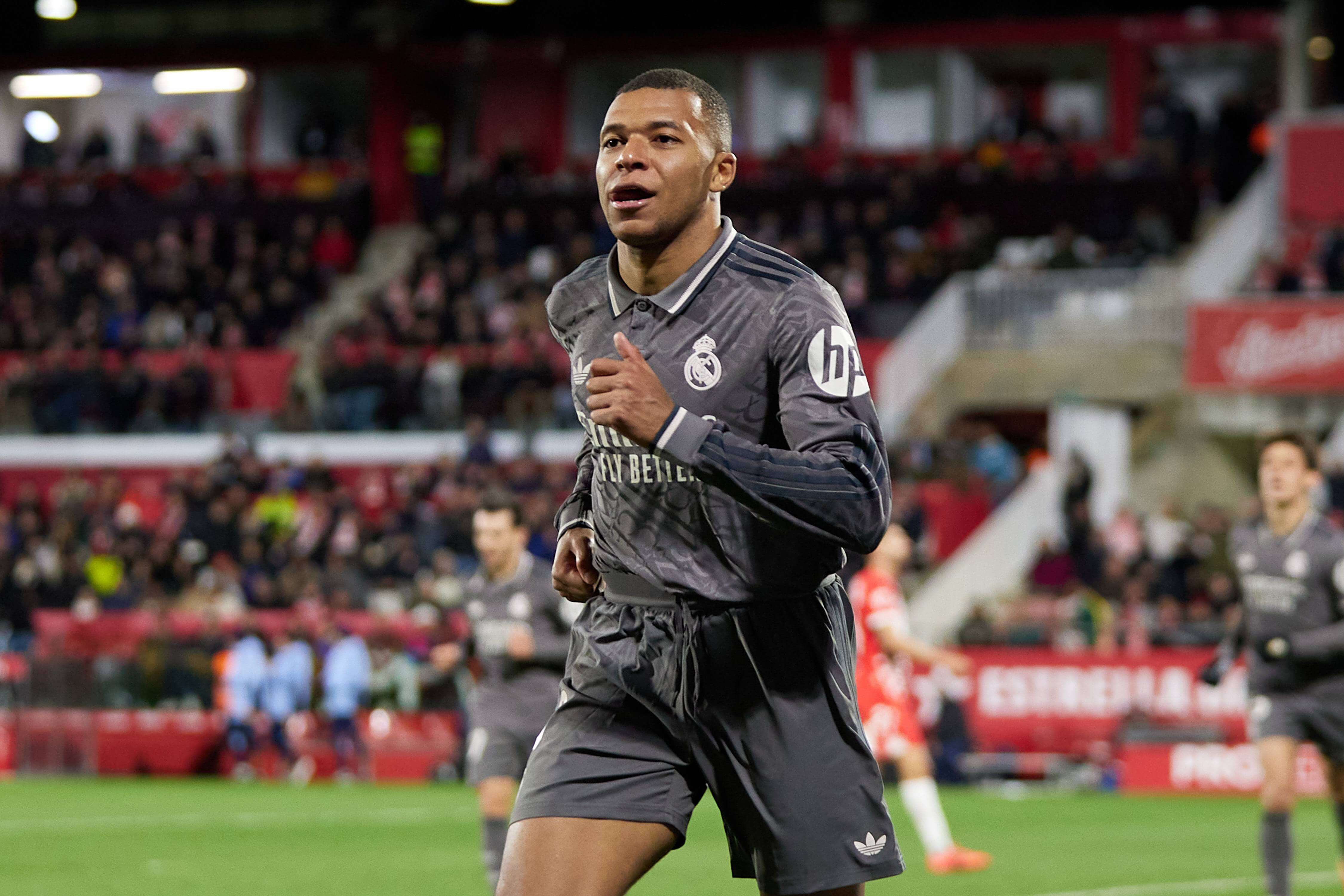 Mbappé celebrando su gol contra el Girona (Cordon Press)