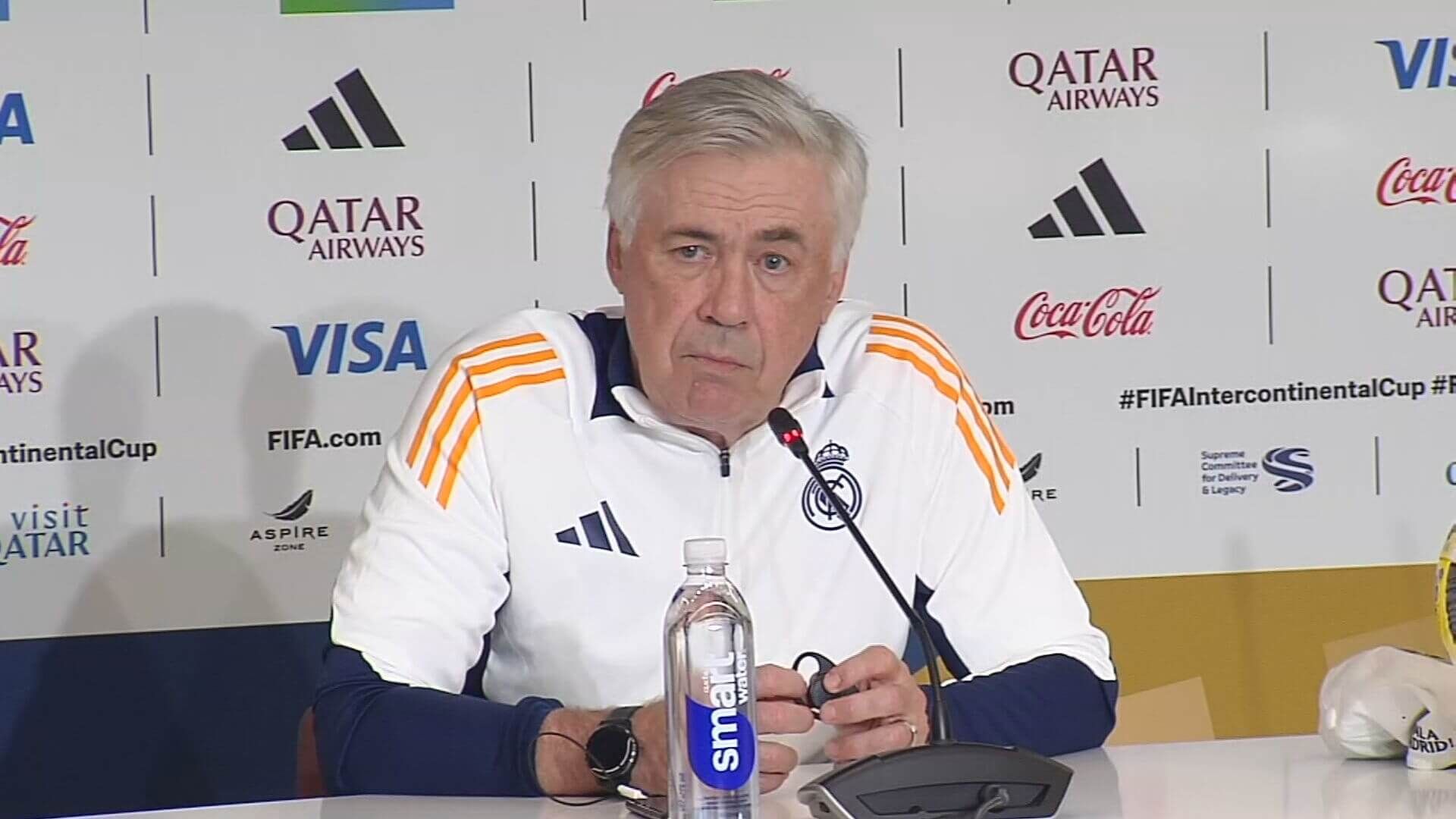  Ancelotti, en la rueda de prensa de la Copa Intercontinental