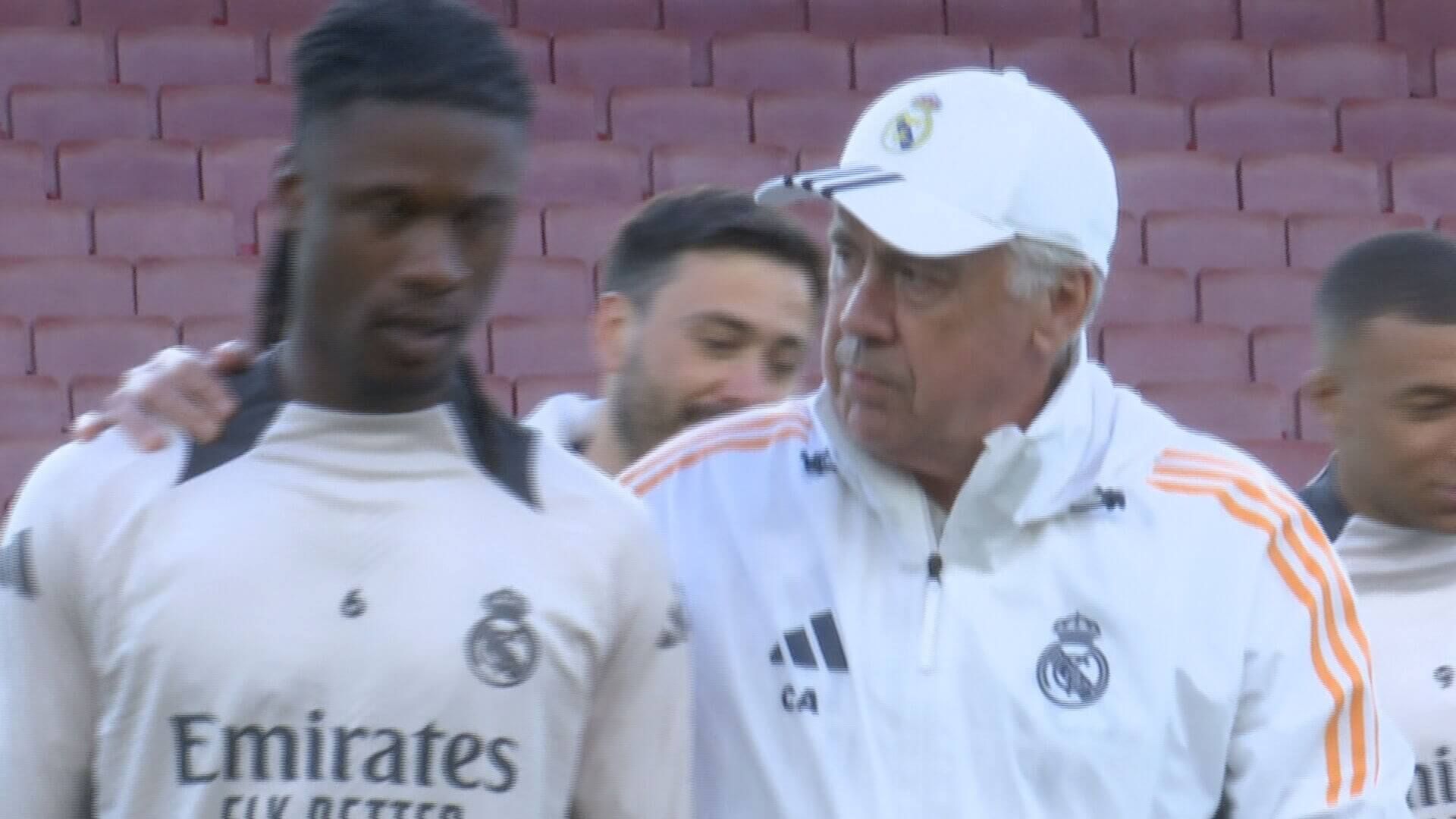 Carlo Ancelotti y la charla con Camavinga (ElDesmarque)