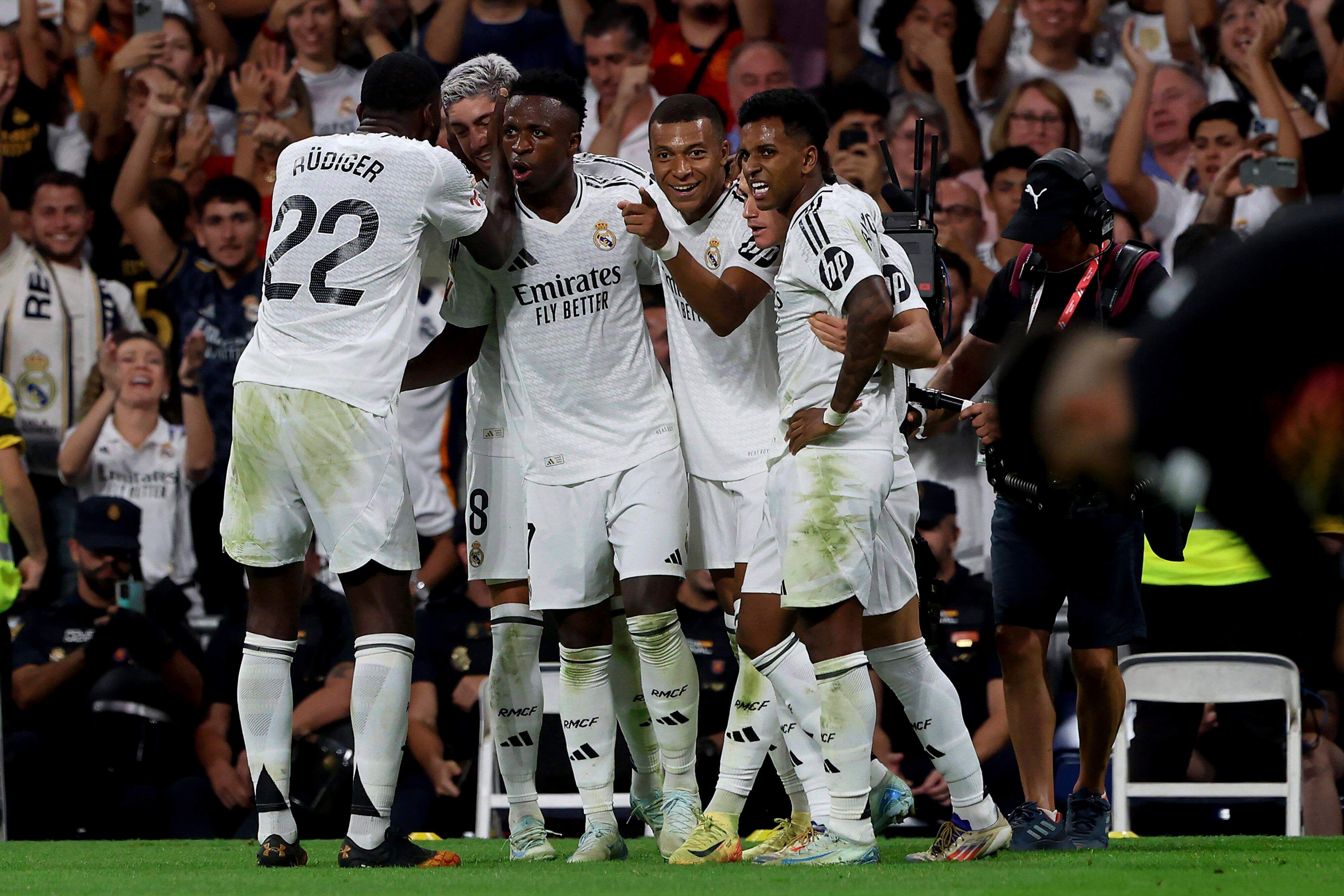 Los jugadores del Real Madrid celebrando un gol.