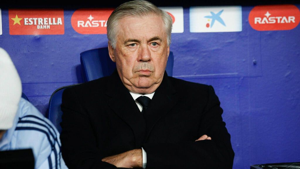  Carlo Ancelotti durante el partido ante el Espanyol (Fuente: Cordon Press)