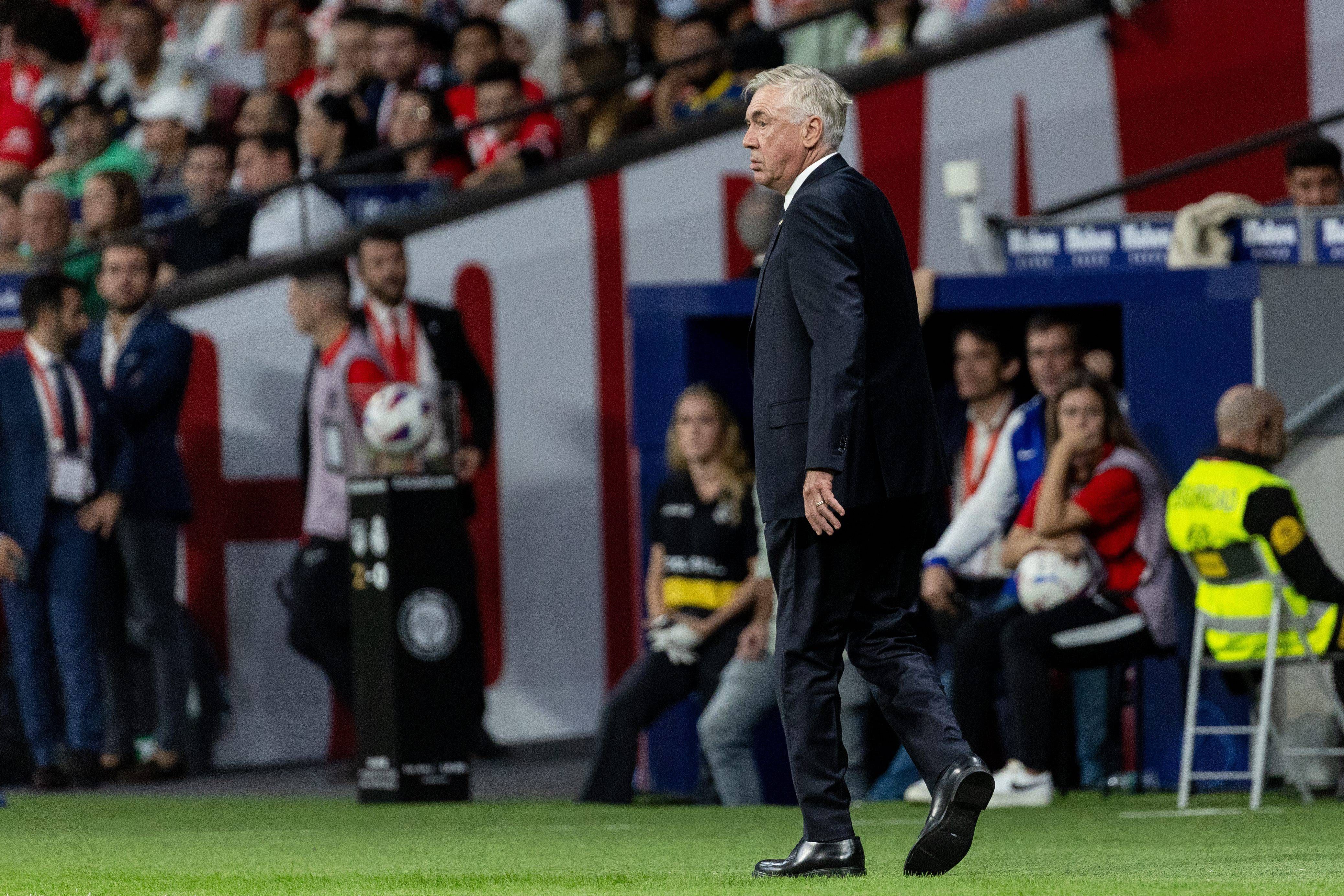  Carlo Ancelotti, en el derbi Atlético-Real Madrid.