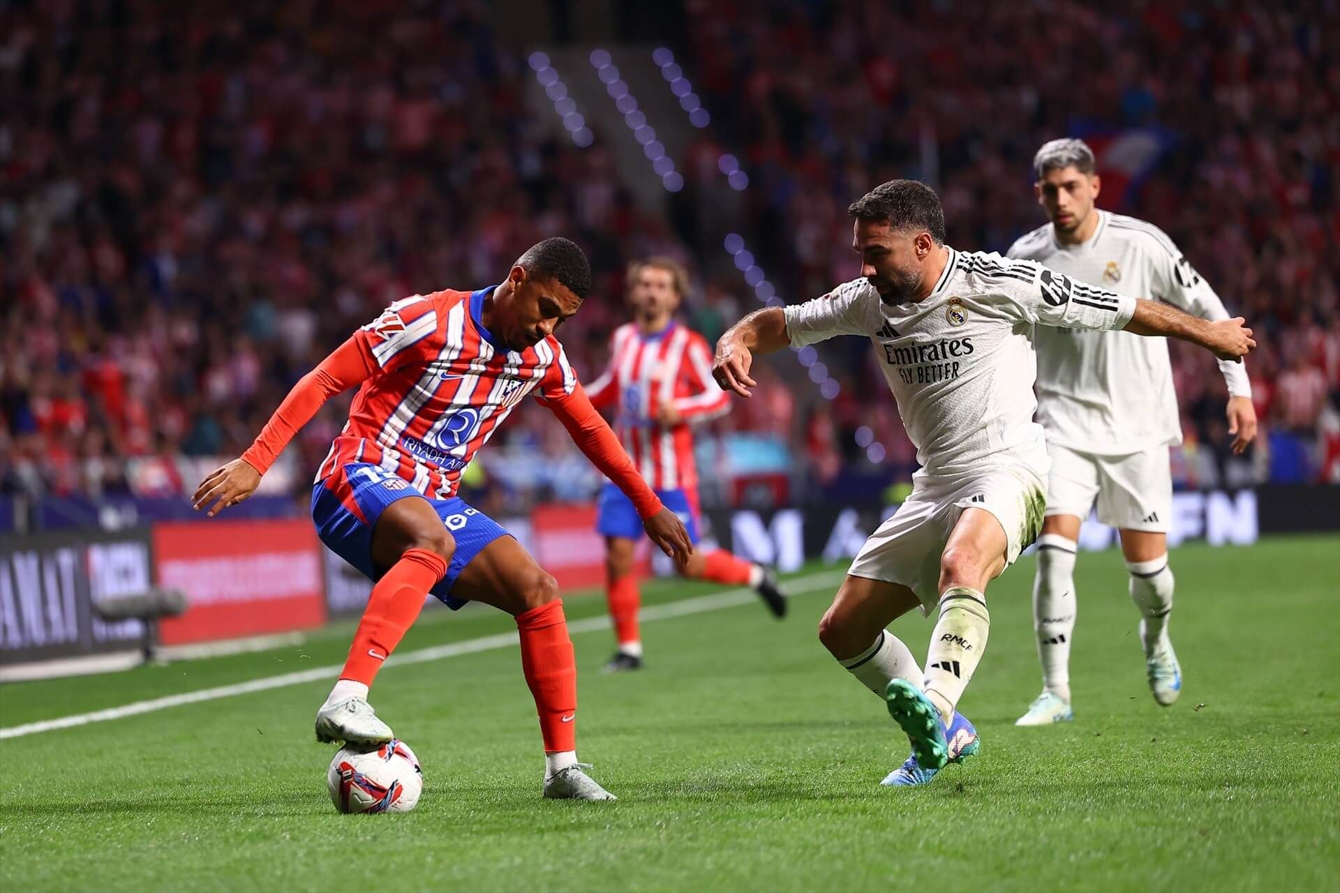 Dani Carvajal, en un partido contra el Atlético de Madrid de Simeone (Europa Press)