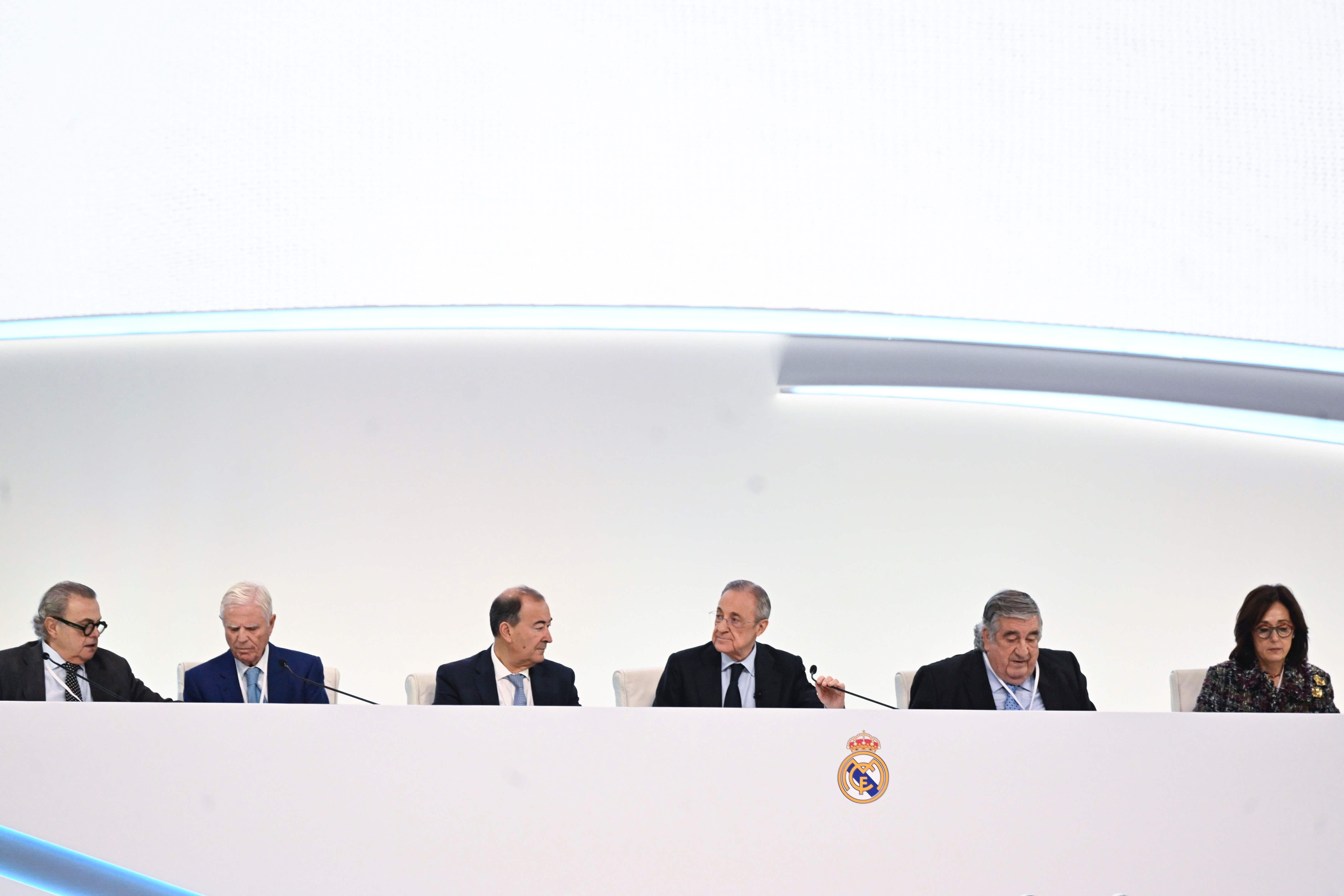  Florentino Pérez en la Asamblea del Real Madrid