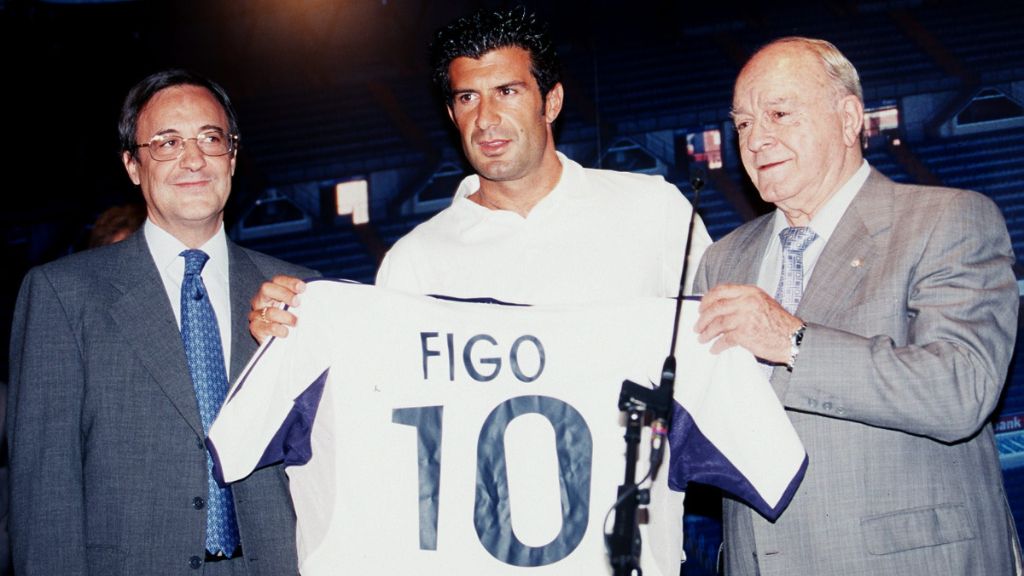 Florentino, Figo y Di Stéfano, en la presentación del portugués en el 2000 (Cordon Press)