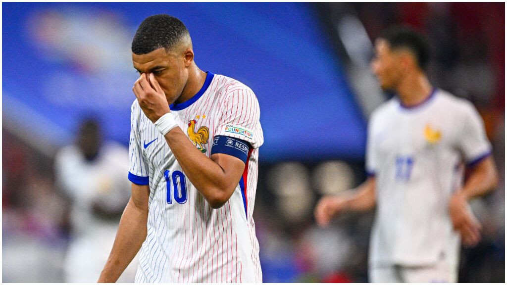 Mbappé se convierte en el foco de ira de los aficionados franceses. (Fuenet: Europa Press)