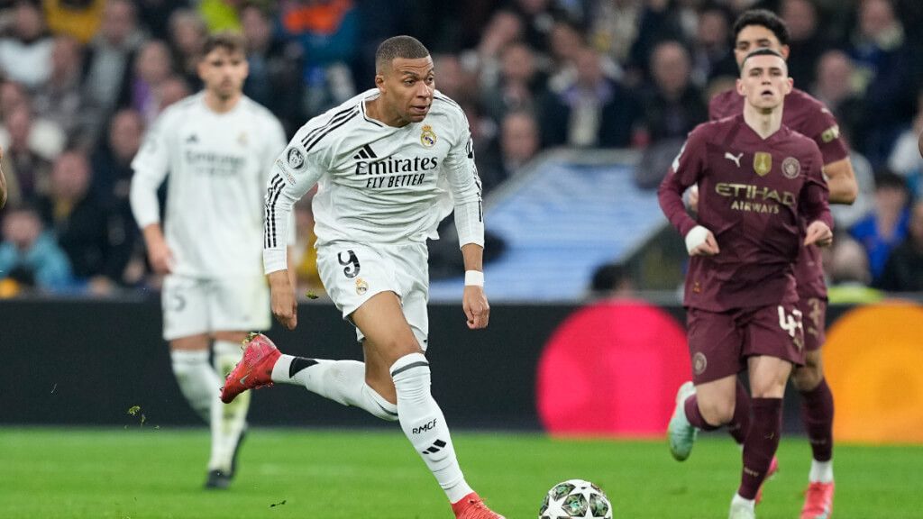 Kylian Mbappé en el partido contra el Manchester City (Europa Press)