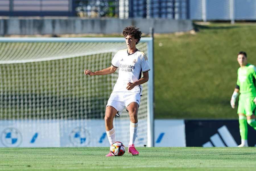  Jacobo Ramón, en un partido en la cantera del Real Madrid.