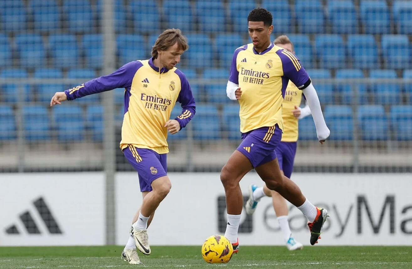 Luka Modric y Jude Bellingham, en una sesión del Real Madrid.