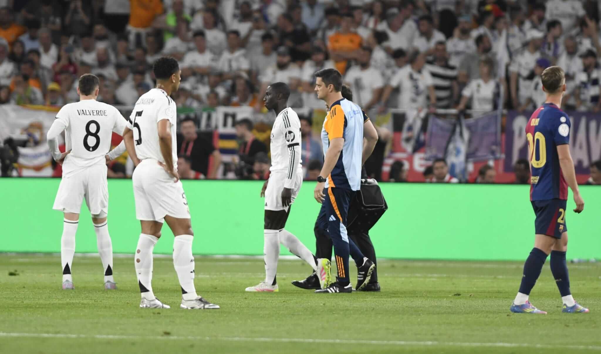  El momento de la lesión de Ferland Mendy en la final de Copa del Rey
