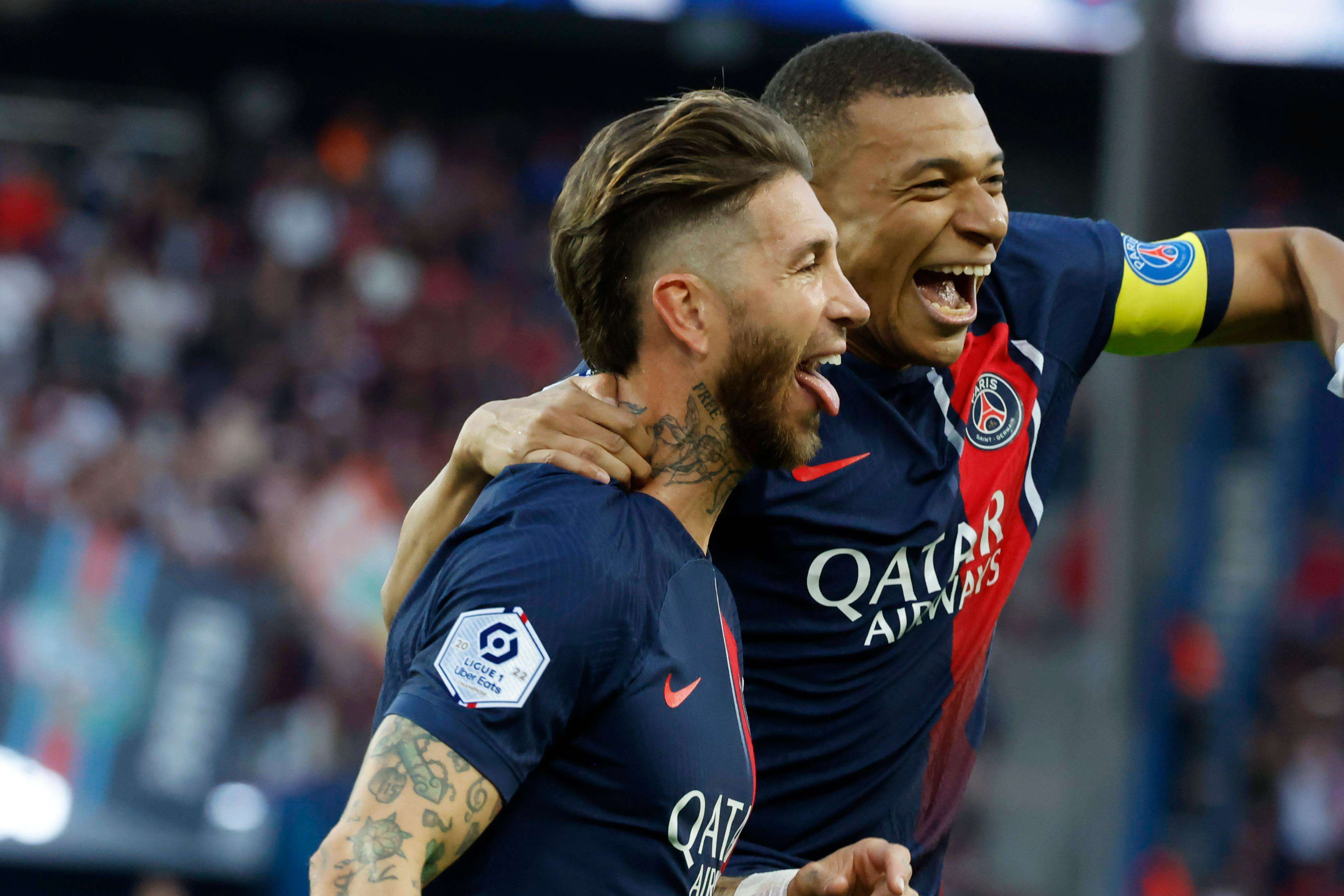  Sergio Ramos y Mbappé, celebrando un gol en el PSG (Cordon Press)