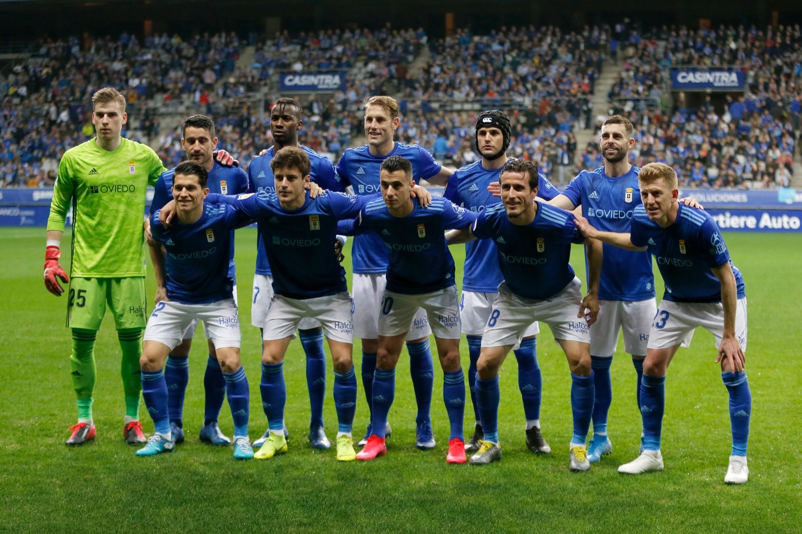 Once del Real Oviedo ante el Albacete.