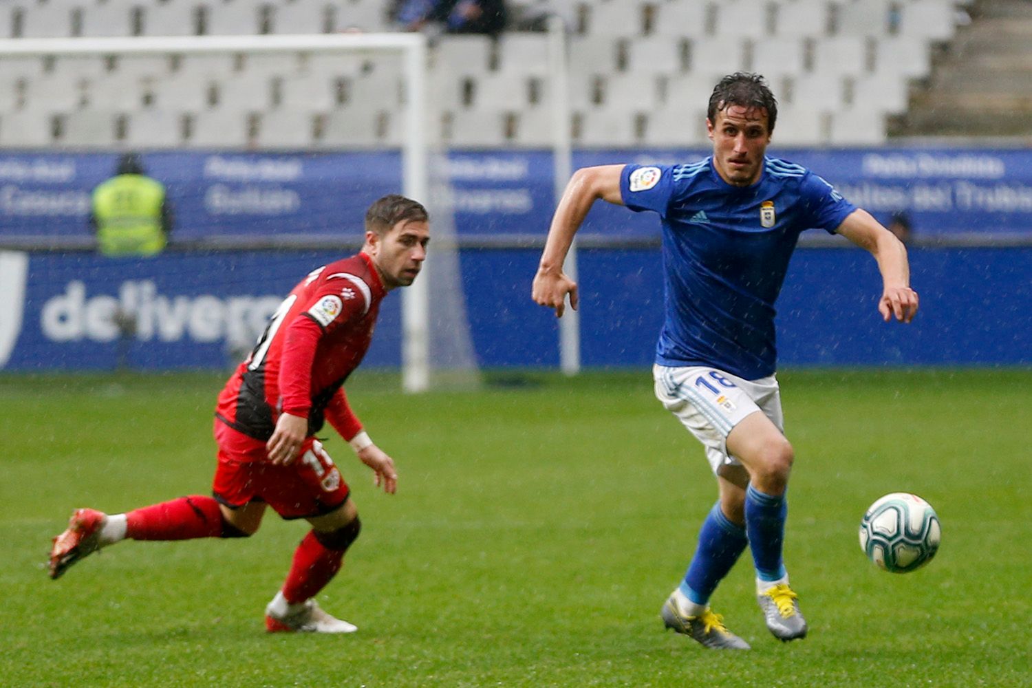  Christian Fernández, en el partido ante el Rayo Vallecano.