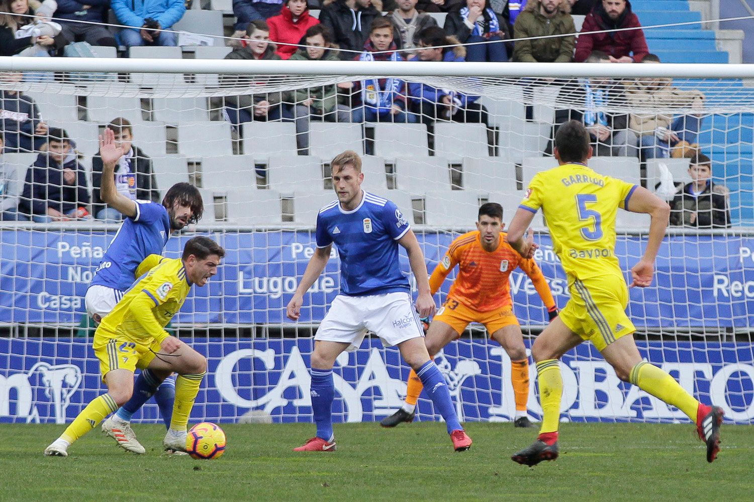  Carlos Hernández, durante el Real Oviedo-Cádiz de la pasada temporda.
