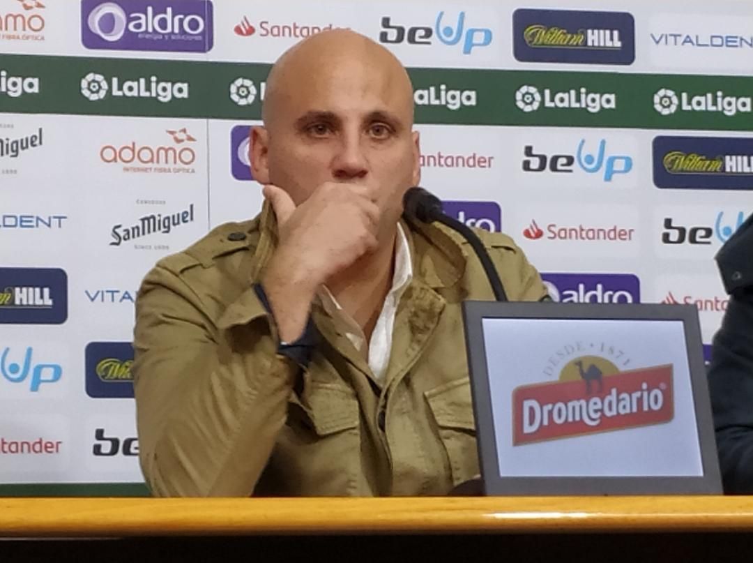  Javi Rozada en la sala de prensa de El Sardinero.