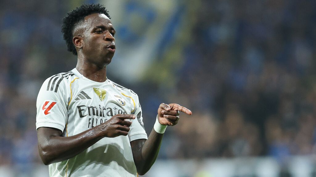  Vinicius en el Carlos Tartiere (Europa Press)