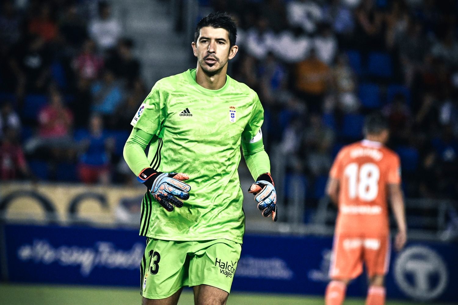  Champagne, en el Tenerife-Real Oviedo.